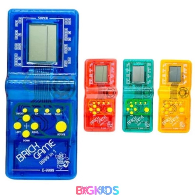 Mini Game RetroPlay Nostálgico da BigKids   Leve, portátil ,estimula o Raciocínio, possui baixo consumo de energia, longa duração da bateria. 