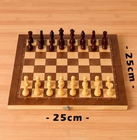 Jogo de Xadrez Madeira 3 em 1 Dobrável Profissional da BigKids.  portátil e resistente, pronto para acompanhar você em viagens, desenvolve o raciocínio lógico, melhora a concentração, estimula a criatividade, aumenta o autocontrole, aprimora tomada de decisões.