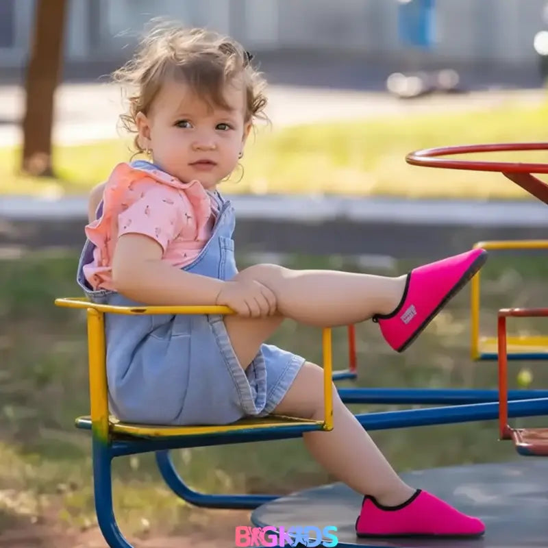 Sapatilha Infantil Antiderrapante + Proteção Uv Neoprene - Passos Firmes